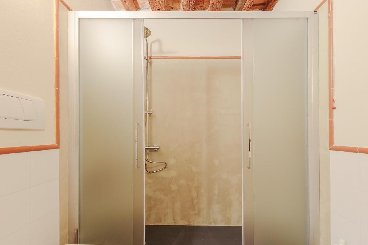 1400's Apartment, Stylish Smart Ground Floor Inside *