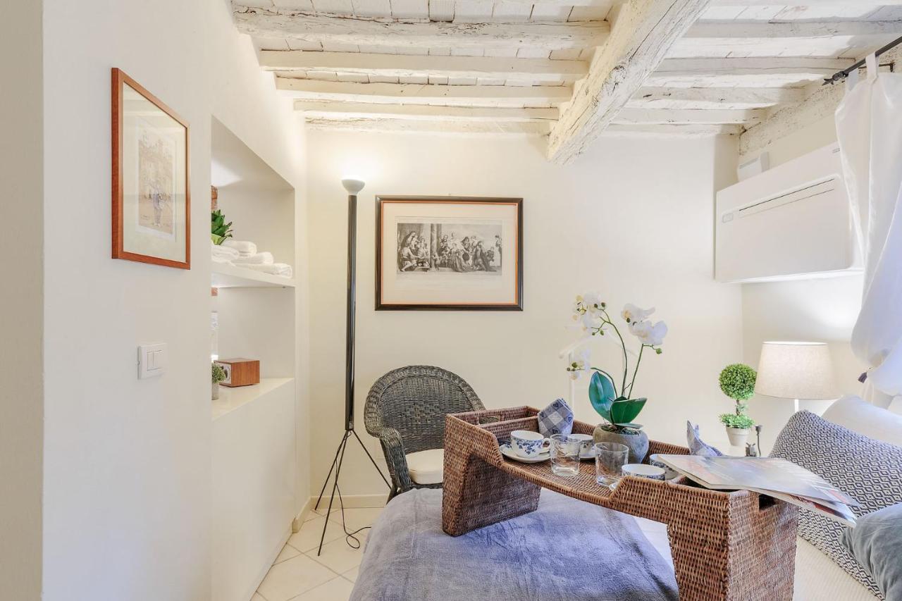 1400's Apartment, Stylish Smart Ground Floor Inside Appartamento Lucca